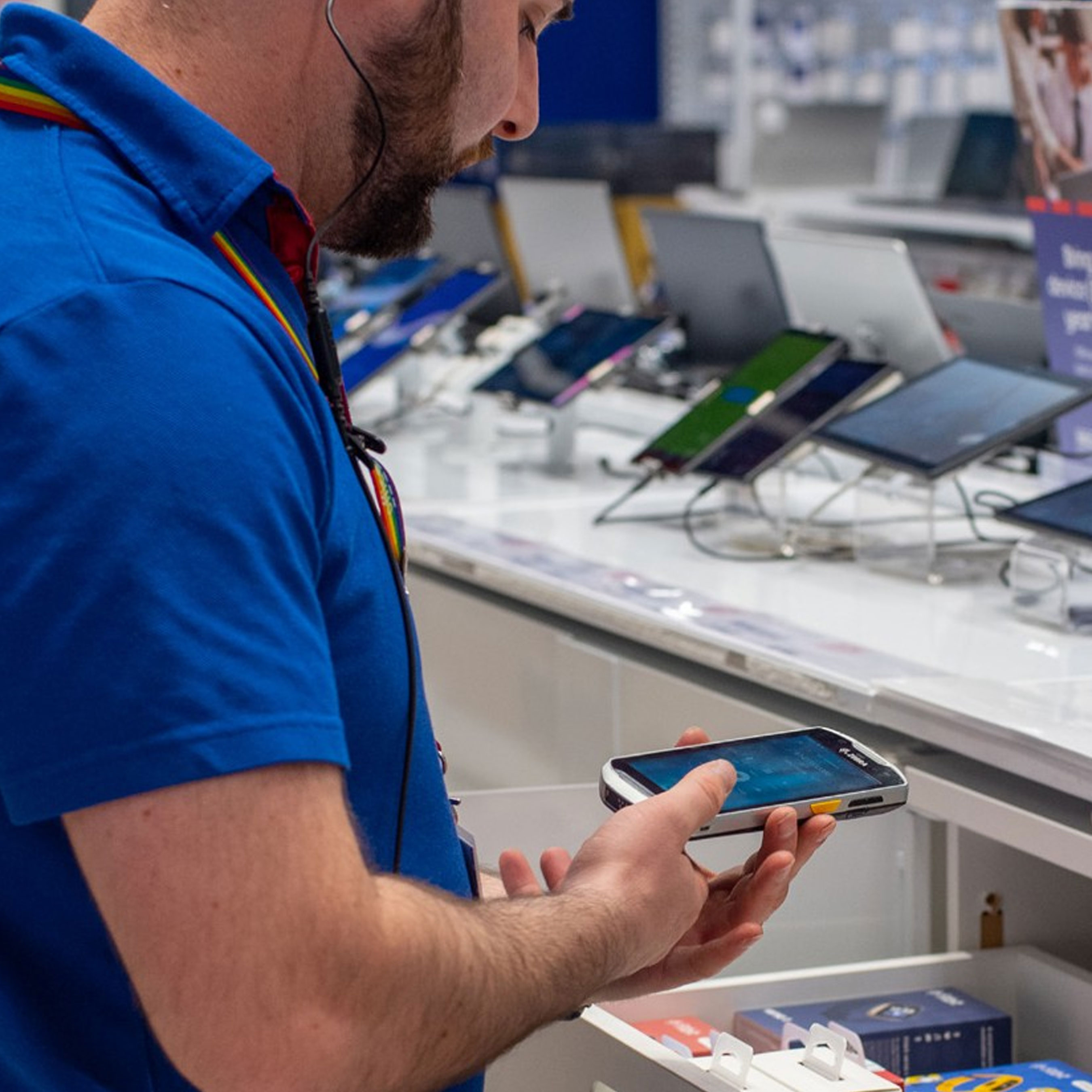 Officeworks Improves Reliability of Payment Processing Zebra