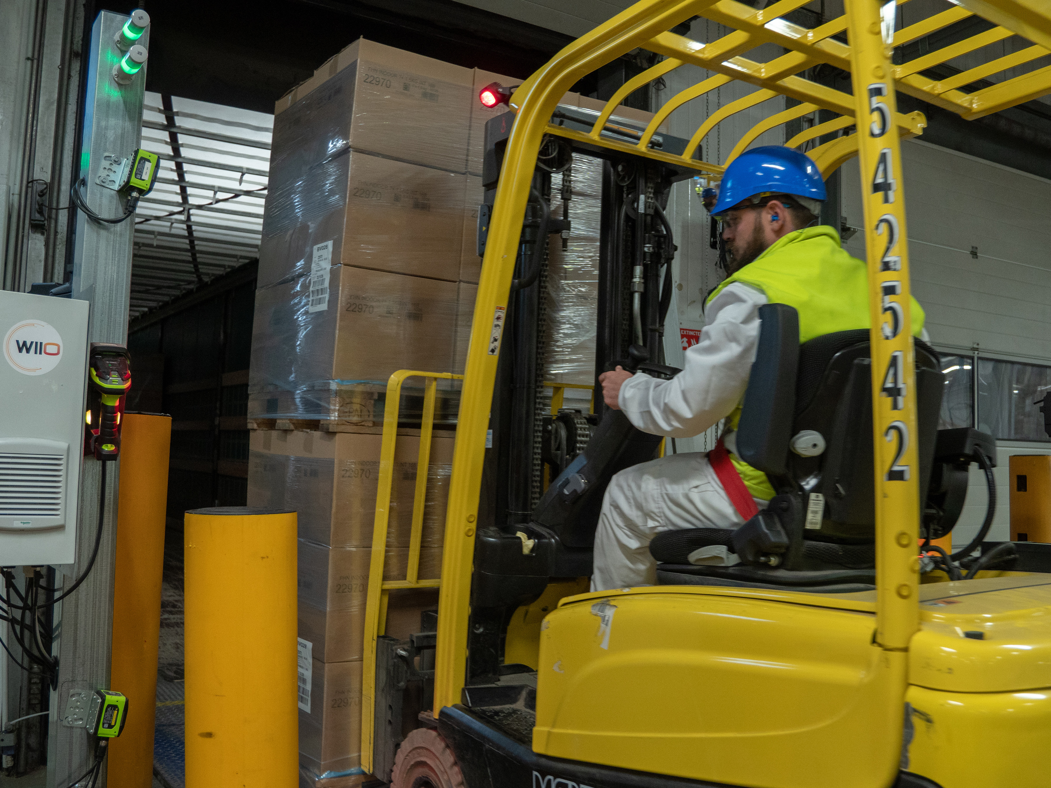 Operator at Royal Canin facilities
