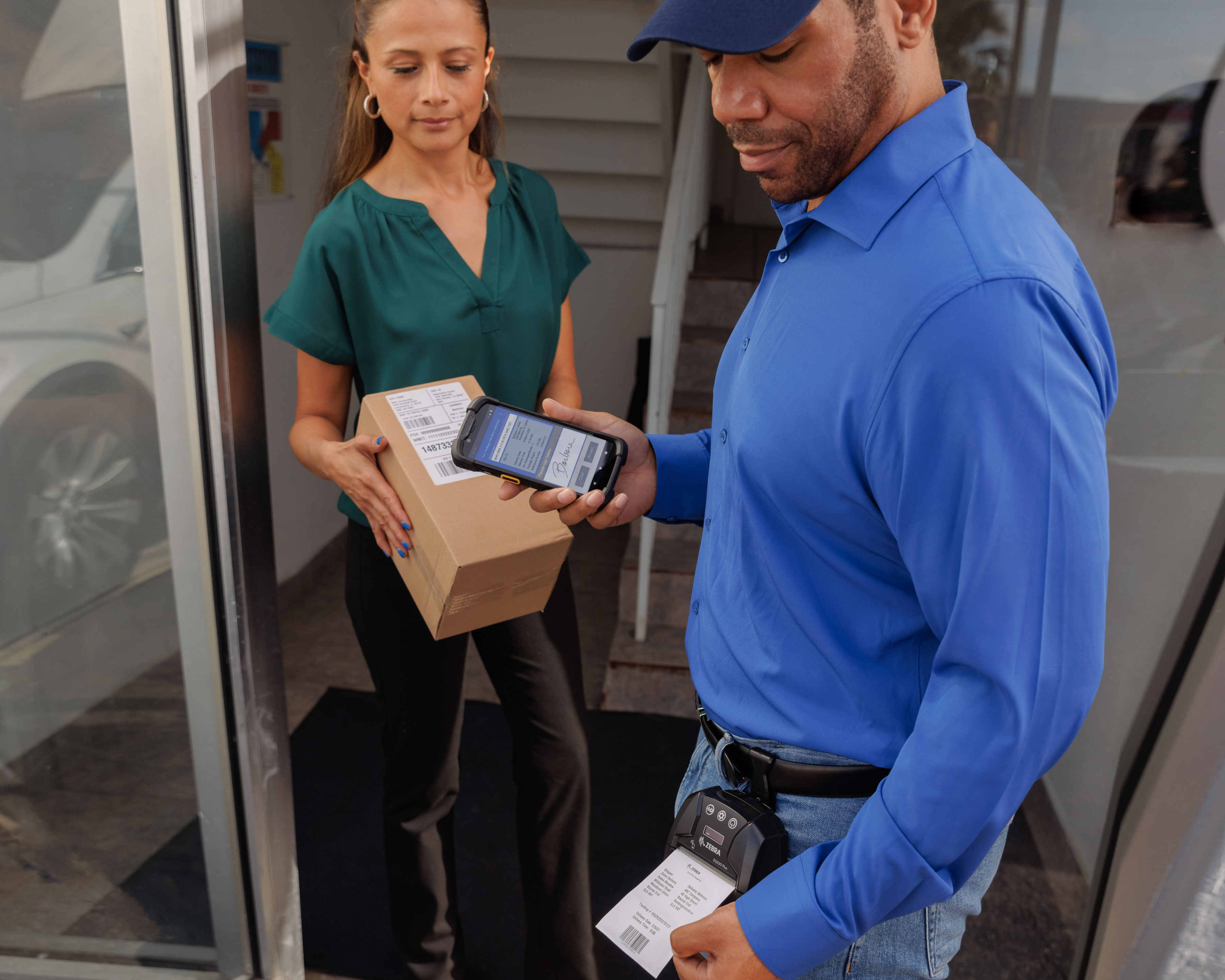 Courier using a Zebra TC78 handheld computer