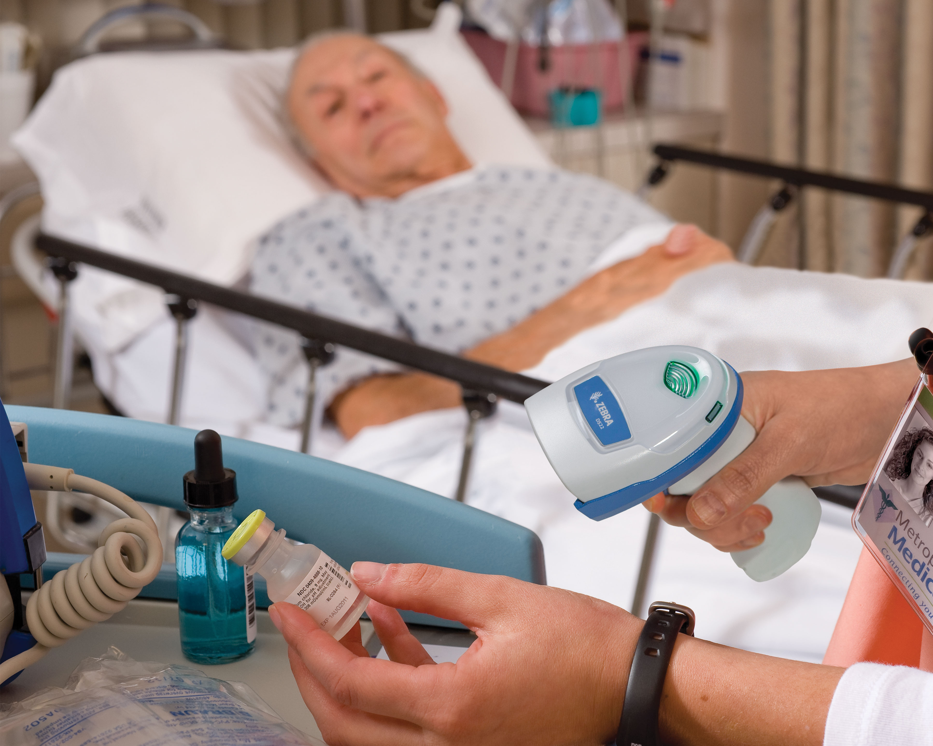 ds2200-app-healthcare-handheld-scanner-medication-5x4-3600