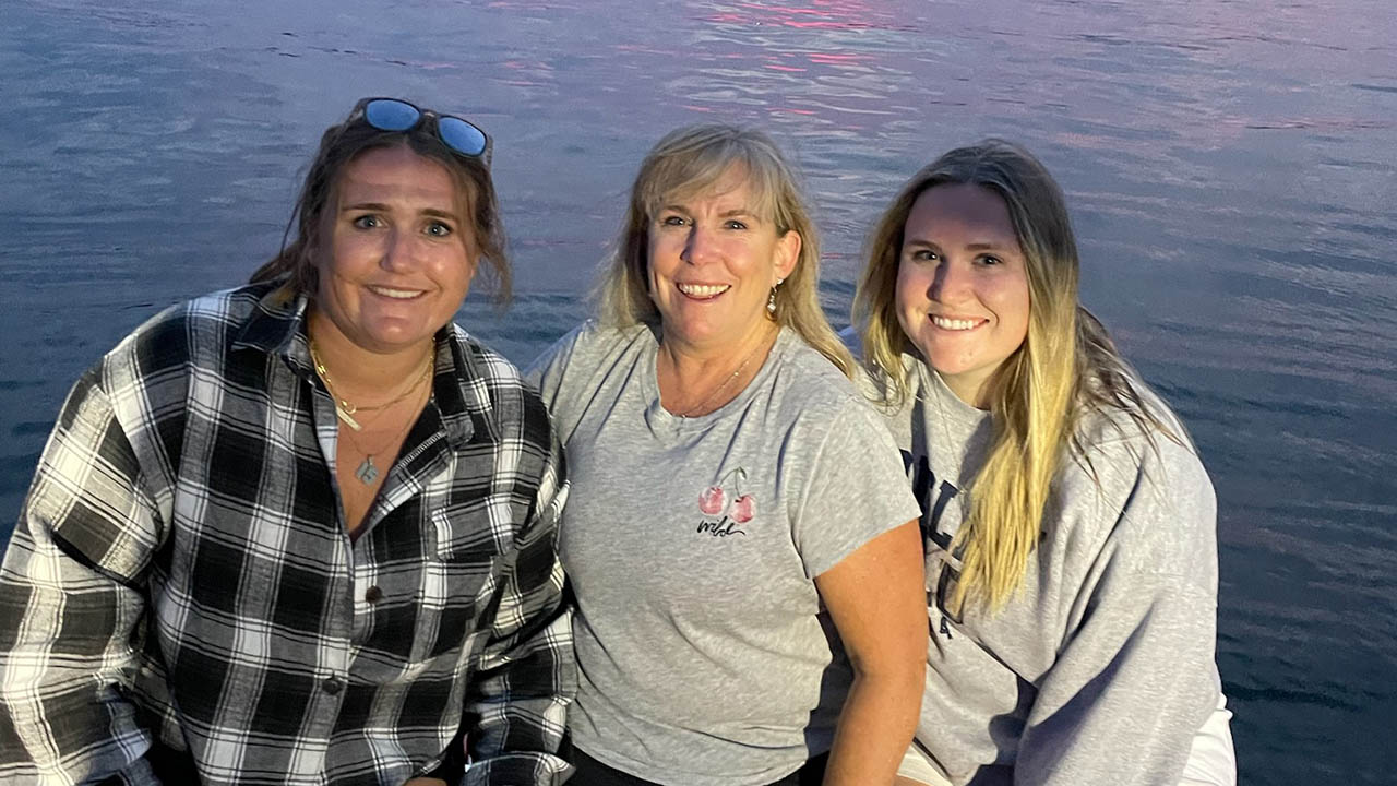 Zebra Chief Accounting Officer Colleen O'Sullivan with her daughters on a boat