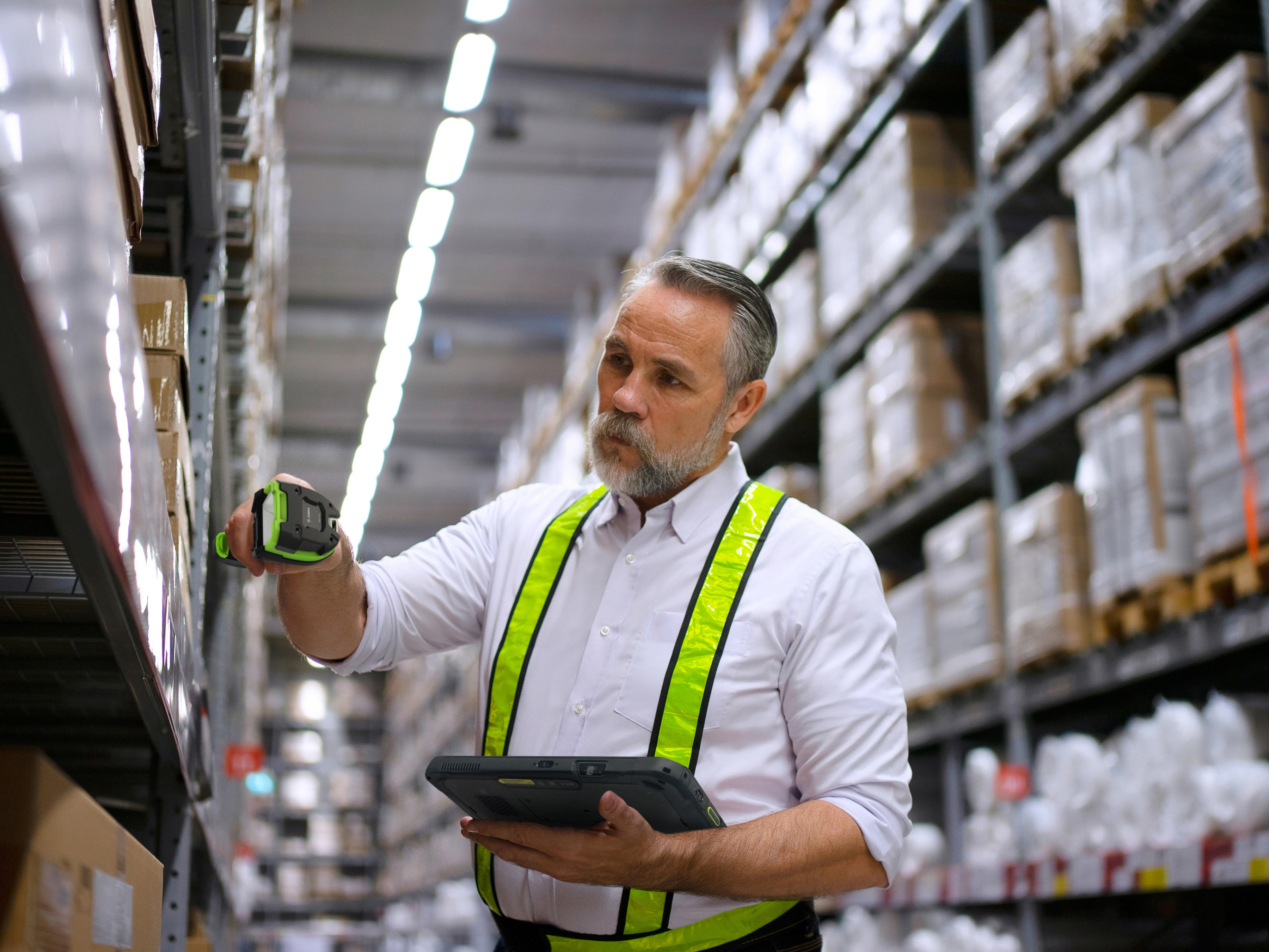 Software a la medida en la industria textil y maquila - trazabilidad y eficiencia